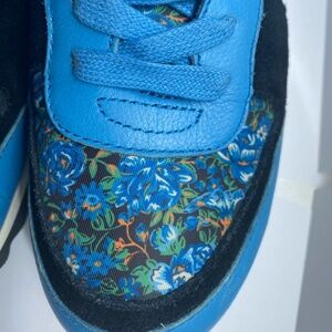 COACH SHOES